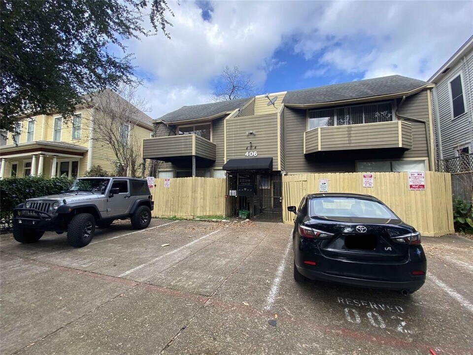 406 Hawthorne St in Houston, TX - Building Photo