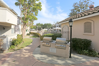 Ritz Colony in Encinitas, CA - Foto de edificio - Building Photo