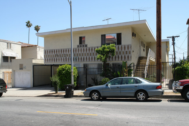 2998 James M Wood Blvd in Los Angeles, CA - Foto de edificio - Building Photo