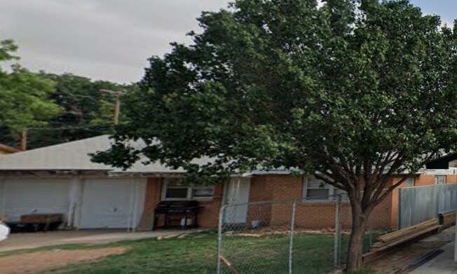 1308 48th St in Lubbock, TX - Building Photo