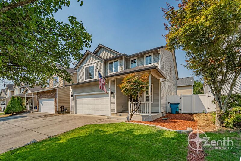 12602 NE 26th St in Vancouver, WA - Building Photo