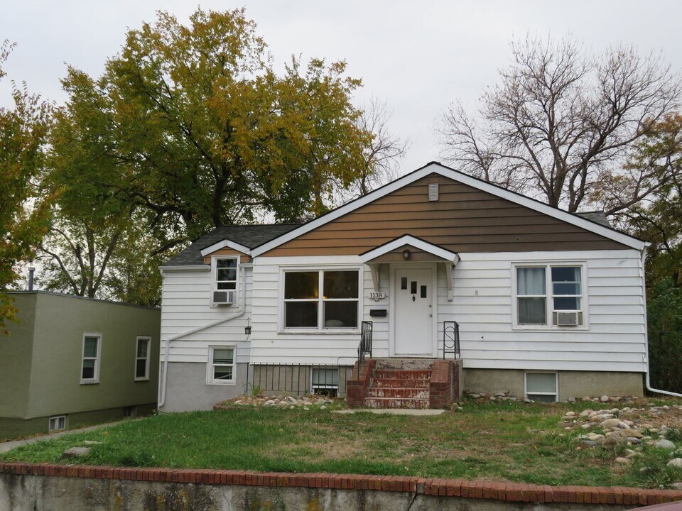 1138 Terry Ave-Unit -1138 1/2 Terry Ave in Billings, MT - Building Photo