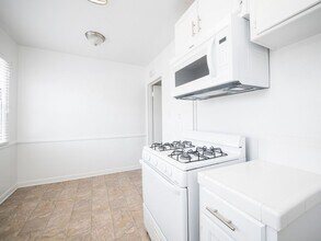 1801 N. Garfield Pl in Hollywood, CA - Building Photo - Building Photo