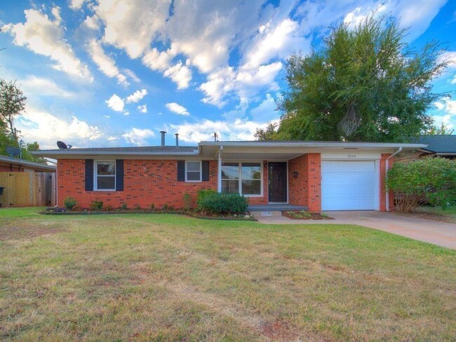 property at 2640 Manchester Dr