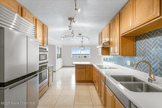 115 Indian River Dr in Cocoa, FL - Building Photo - Building Photo