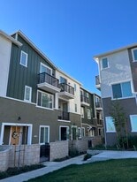 1475 Sandbar Ln in San Pedro, CA - Building Photo