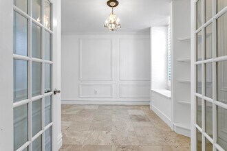691 Hibiscus St in West Palm Beach, FL - Building Photo - Building Photo