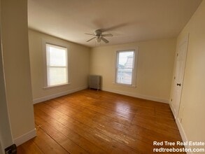 22 Eastburn St, Unit 22 in Boston, MA - Building Photo - Building Photo