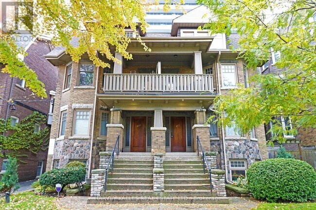 152 Hilton Ave in Toronto, ON - Building Photo - Building Photo