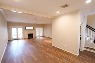 4914 Maxie St in Houston, TX - Building Photo - Building Photo
