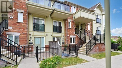 2265-2265 Bur Oak Ave in Markham, ON - Building Photo - Building Photo