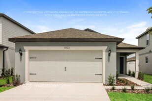 4103 Obsidian Dr in Spring Hill, FL - Building Photo