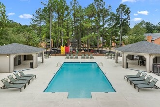 Riverchase Landing Apartments in Hoover, AL - Foto de edificio - Building Photo