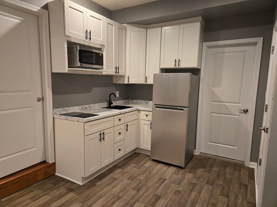 4936 Nannie Helen Burroughs Ave NE, Unit Apartment in Washington, DC - Foto de edificio