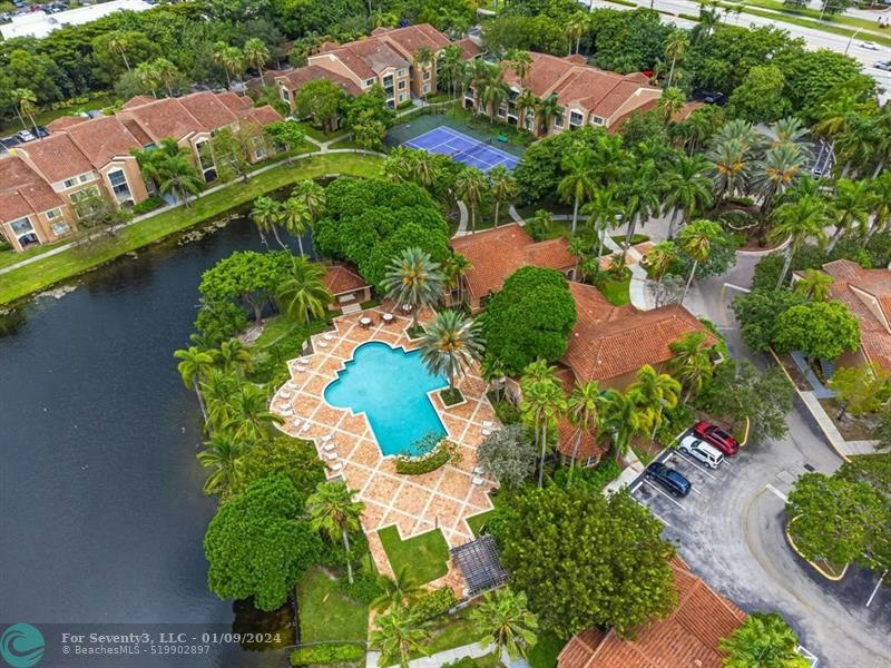 4820 N State Road 7 in Coconut Creek, FL - Building Photo