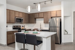 Pueblo Springs in Pueblo, CO - Building Photo