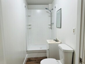 7 E Clark St in Redlands, CA - Building Photo - Building Photo