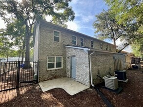 276 Fleming Rd, Unit C in Charleston, SC - Building Photo - Building Photo