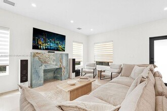 84 NW 48th St in Miami, FL - Building Photo - Building Photo