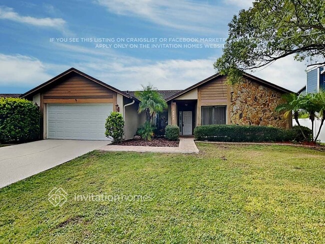 property at 3922 Dunaire Dr