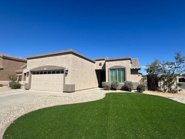 16024 W Gelding Dr in Surprise, AZ - Building Photo - Building Photo
