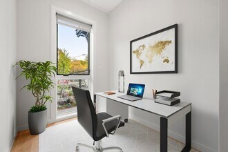 27 Dwight St in Boston, MA - Building Photo - Building Photo