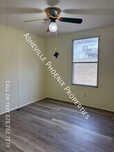 39 Albert Warren Rd in Candler, NC - Building Photo - Building Photo