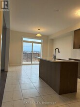 21 STARBOARD Cres in Welland, ON - Building Photo - Building Photo