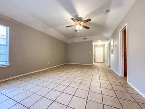 1133 Misty Acres Dr in New Braunfels, TX - Building Photo - Building Photo