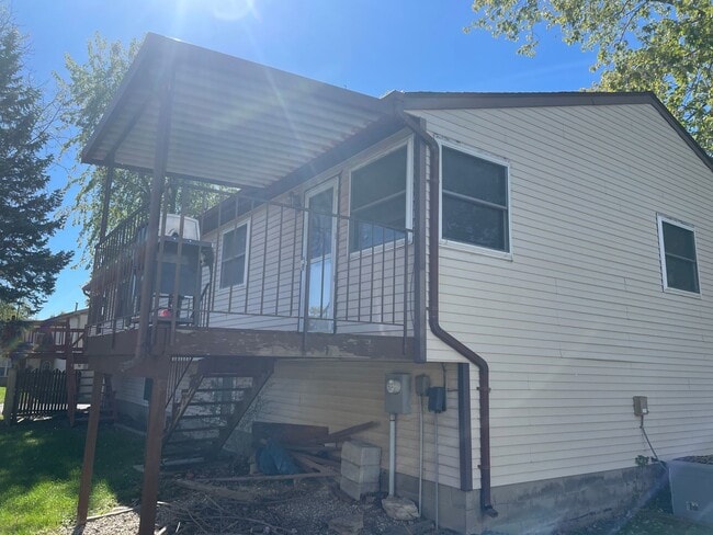 109 Tara Ln in Englewood, OH - Building Photo - Building Photo