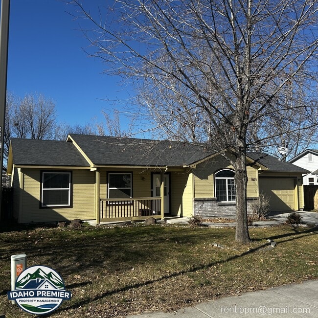 property at 1671 Klemmer Ave N