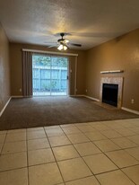 9700 Leawood Blvd in Houston, TX - Building Photo