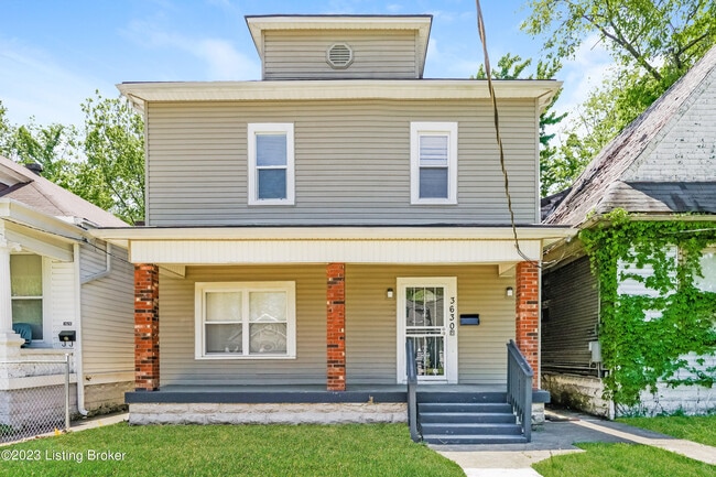 property at 3630 River Park Dr