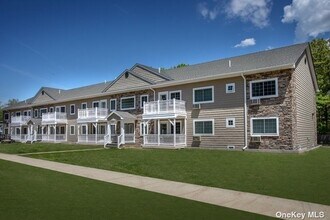 198A Jefferson Ave-Unit -2C in Saint James, NY - Building Photo - Building Photo