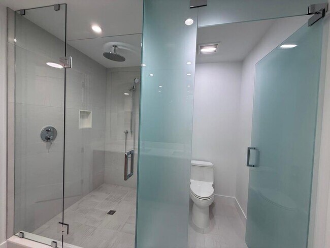 151 N Seabreeze Blvd in Fort Lauderdale, FL - Foto de edificio - Building Photo