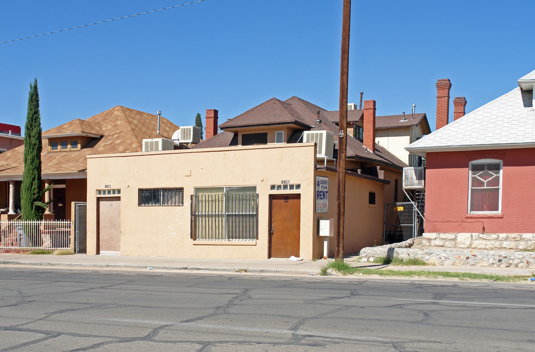 1109 E Yandell Dr in El Paso, TX - Building Photo