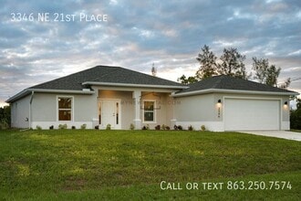 3346 NE 21st Pl in Cape Coral, FL - Foto de edificio - Building Photo