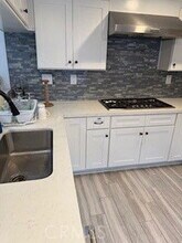 11463 Pala Mesa Dr in Los Angeles, CA - Building Photo - Building Photo