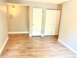 4026 N Illinois Ave in Peoria Heights, IL - Building Photo - Building Photo