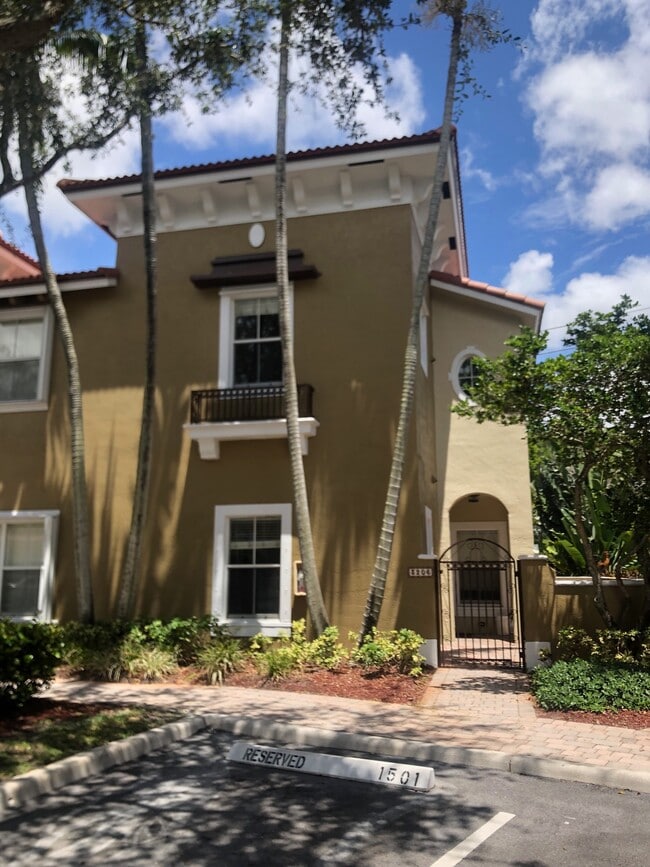 property at 3206 Merrick Ter