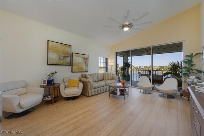 4130 Bayhead Dr in Bonita Springs, FL - Building Photo - Building Photo