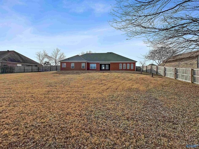 93 Manor House Dr in Huntsville, AL - Building Photo - Building Photo