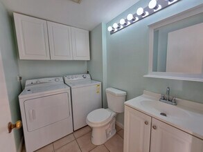 832 Blue Ridge Cir in West Palm Beach, FL - Building Photo - Building Photo