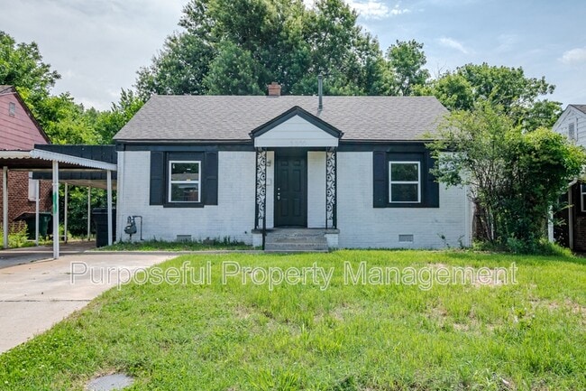 property at 2300 Miramar Blvd