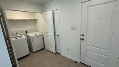 3625 Wentz Hill Dr in Marion, TX - Building Photo - Building Photo