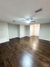 5661 Fairview Dr in Milton, FL - Building Photo - Building Photo