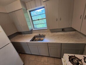 3832 Claiborne Ave in Shreveport, LA - Building Photo - Building Photo