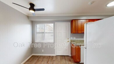 625 F St in Petaluma, CA - Building Photo - Building Photo