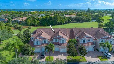 2371 SW Carriage Hill Terrace in Palm City, FL - Foto de edificio - Building Photo