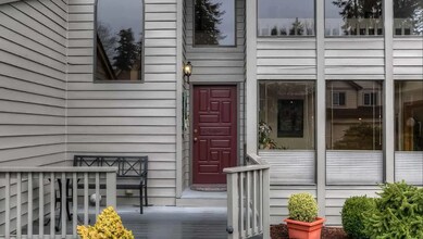 1375 Tiburon Ct SE in Salem, OR - Foto de edificio - Building Photo